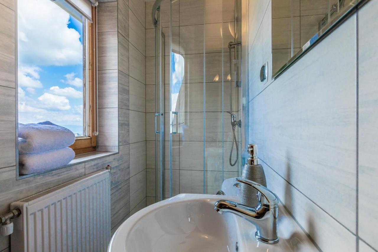 Janik Bed & Breakfast Zab Bagian luar foto